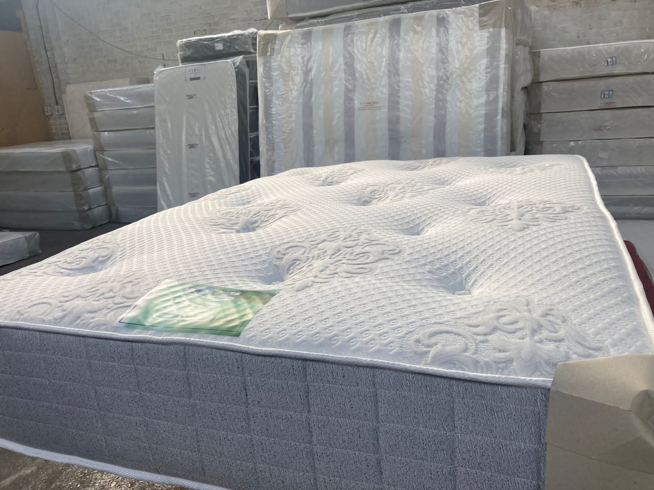 Bamboo Charcoal Memory Foam Spring Mattress 12''